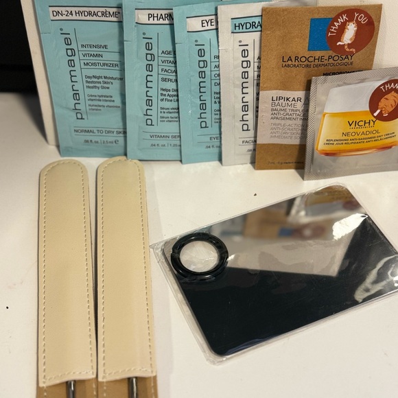 *w free items* 2 KOREAN MAKEUP SPATULA + MIXING PALLETE - Picture 4 of 4